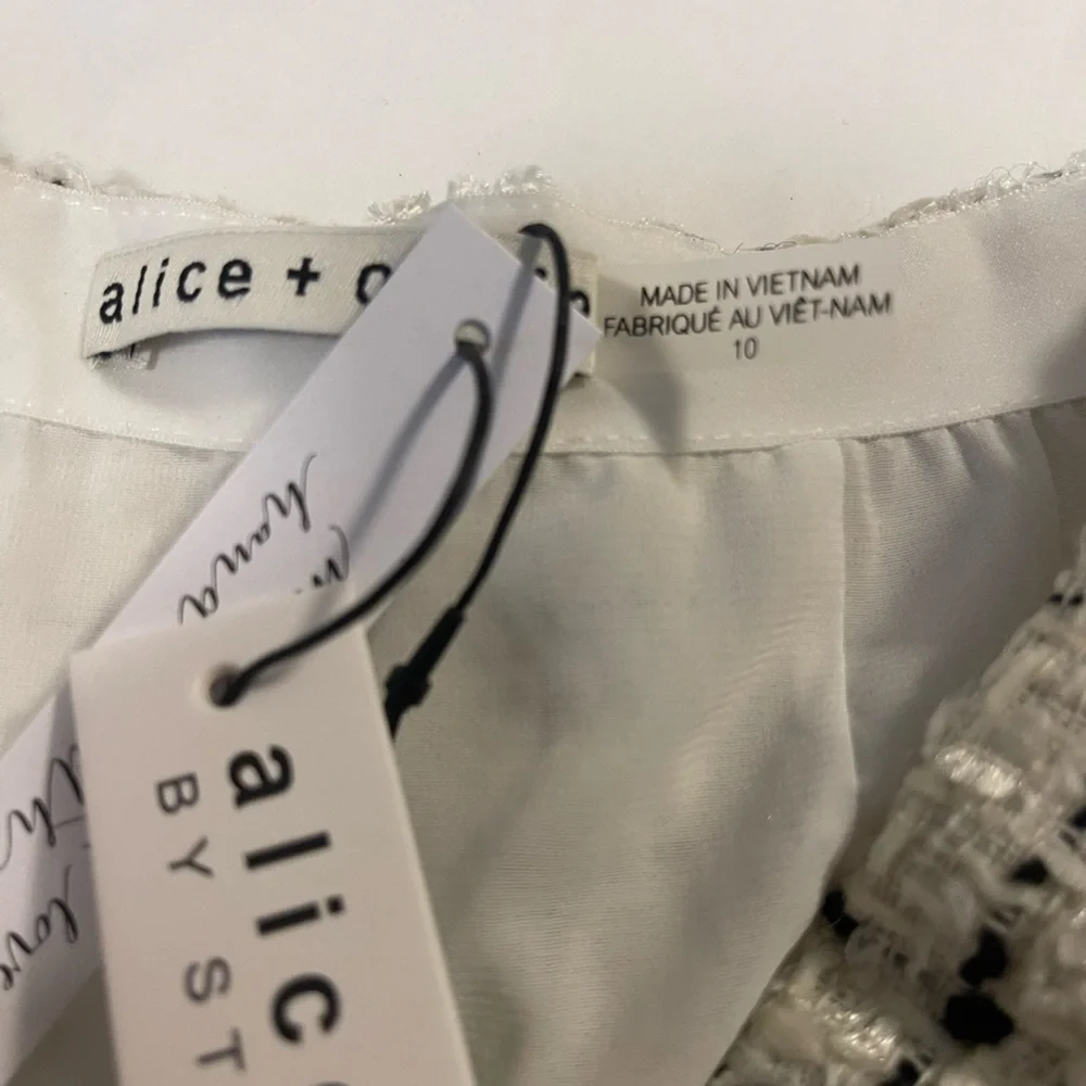 NWT Alice + Olivia Cream and Black Tweed Skirt Size 10 - Picture 10 of 11